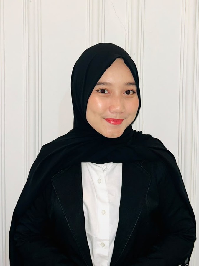 Portrait of Lidya Aprillia